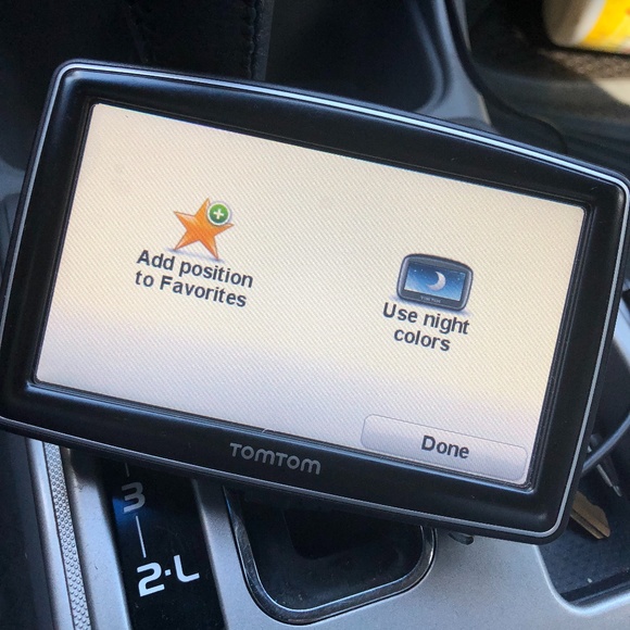 TOMTOM XXL 550T GPS model w/ Lifetime Traffic Edition - 5” screen - Picture 15 of 15